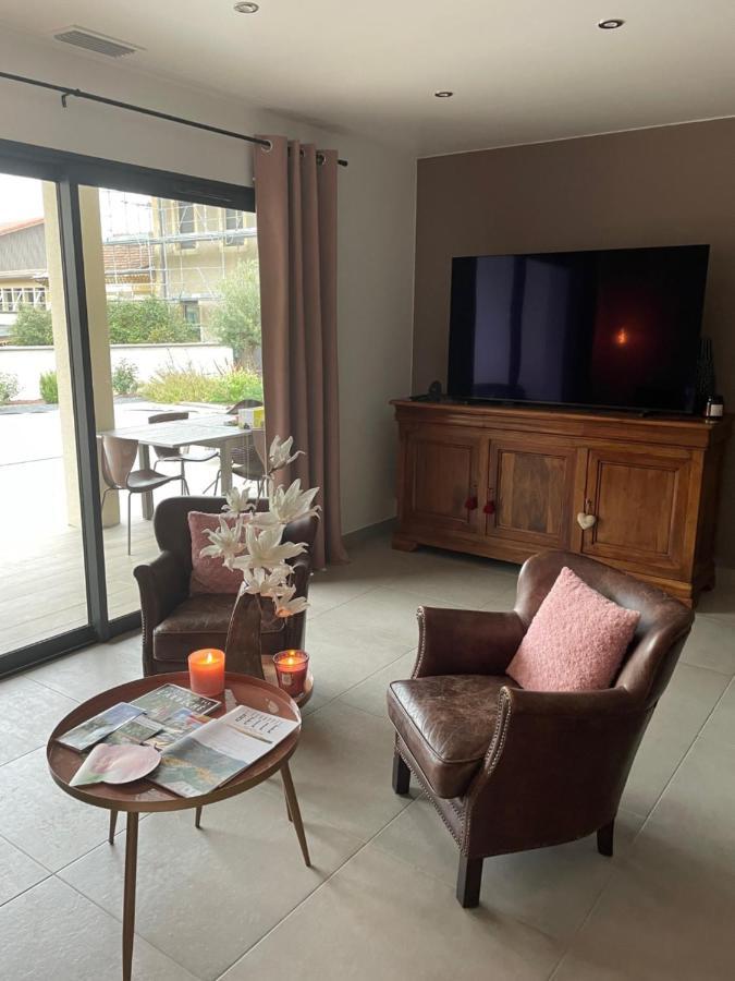 Comme A La Maison Pres De La Dolce Via Saint-Fortunat-sur-Eyrieux المظهر الخارجي الصورة