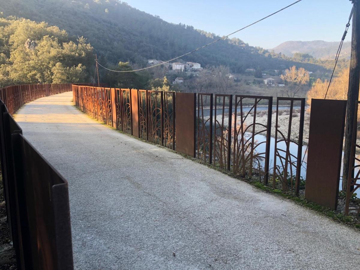Comme A La Maison Pres De La Dolce Via Saint-Fortunat-sur-Eyrieux المظهر الخارجي الصورة