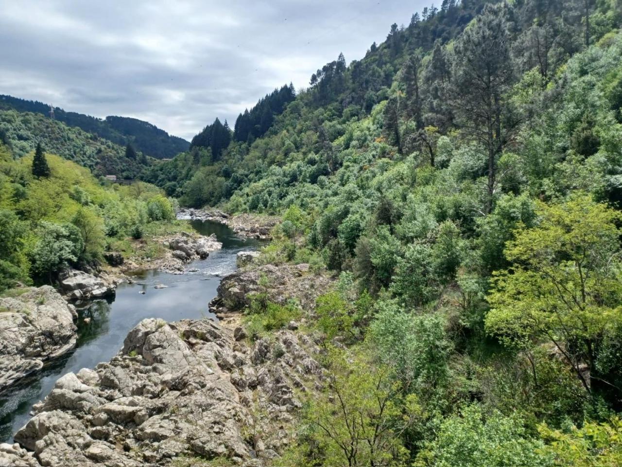 Comme A La Maison Pres De La Dolce Via Saint-Fortunat-sur-Eyrieux المظهر الخارجي الصورة
